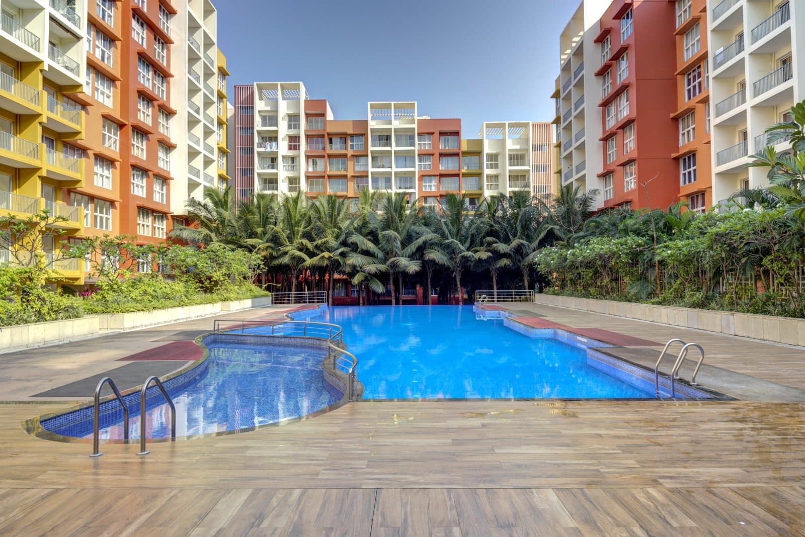 The pool and residences at Riritana Resort Residences, Rio De Goa